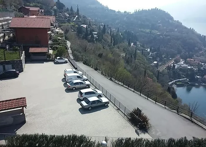 Incredible By Design * Perledo